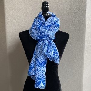 Blue and white scarf